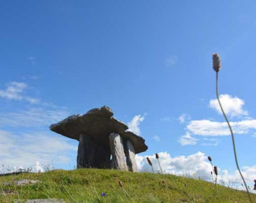 Into The Burren Hotel Murroogh Exterior foto